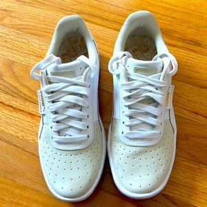 Puma California Exotic white leather sneakers - women’s size 6